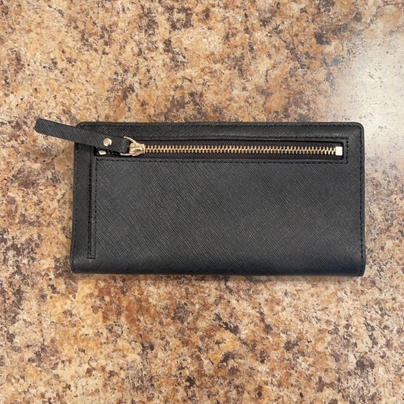 Kate Spade Wallet - Picture 2 of 3